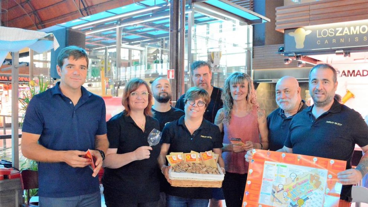 La nova edició del Mercat de Nit implicarà a 19 paradistes i ampliarà la festa a l'exterior de l'edifici
