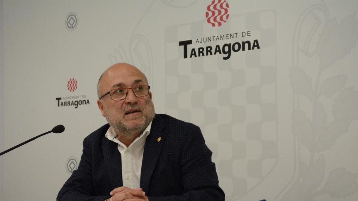 El concejal Francesc Roca en la rueda de prensa de balance de Tarragona Impulsa.