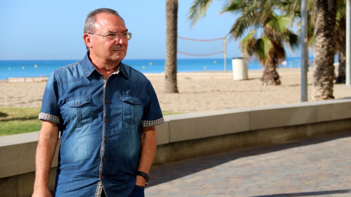 Un exregidor de Ciutadans de Calafell: «Són els testimonis de Jehovà de la política, són una secta»