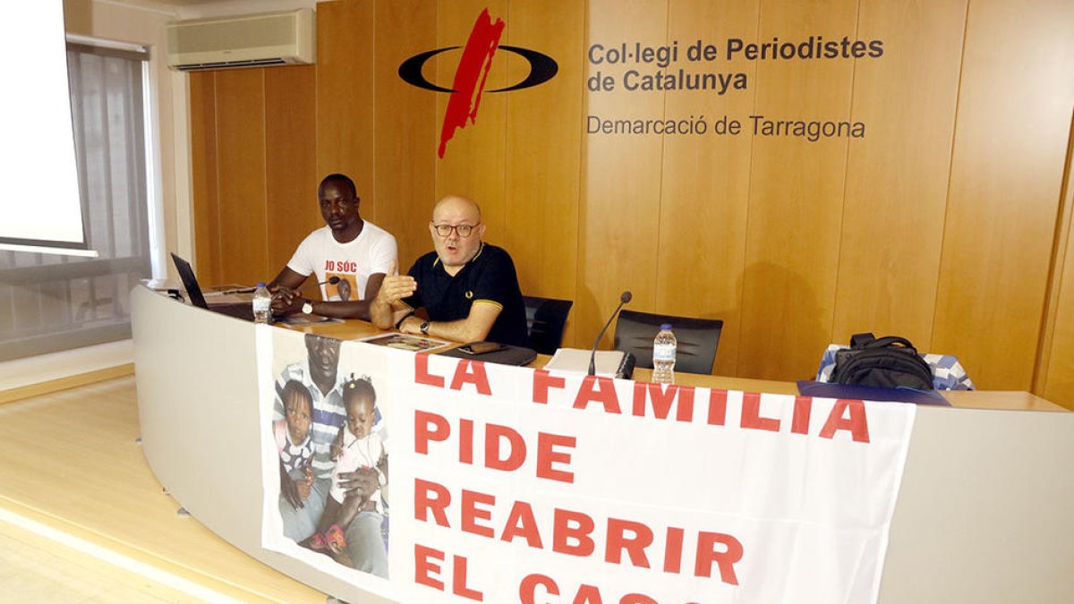 Demanen reobrir el cas per la mort d'un manter durant una operació policial a Salou el 2015