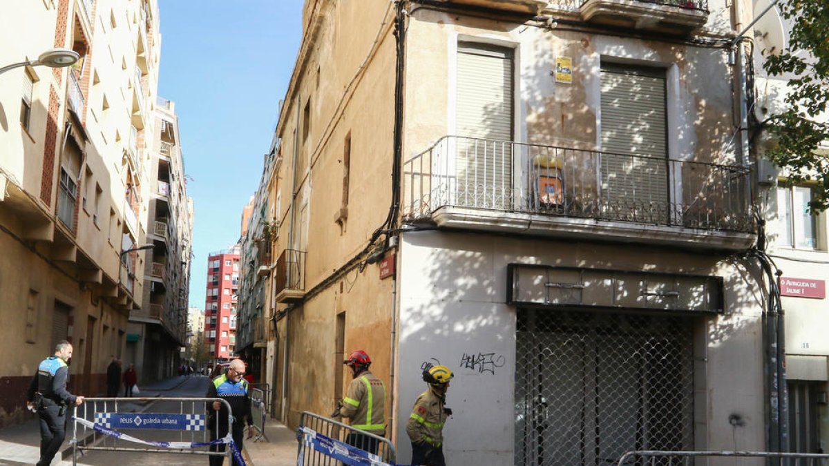 El arquitecto municipal concluye que el 17 de la calle Tetuán es habitable