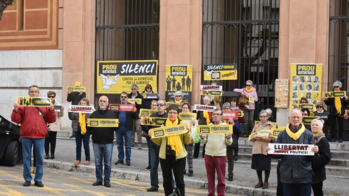La policía hará una misa a Sant Pau y pide a 'Silenci' que no se manifieste delante