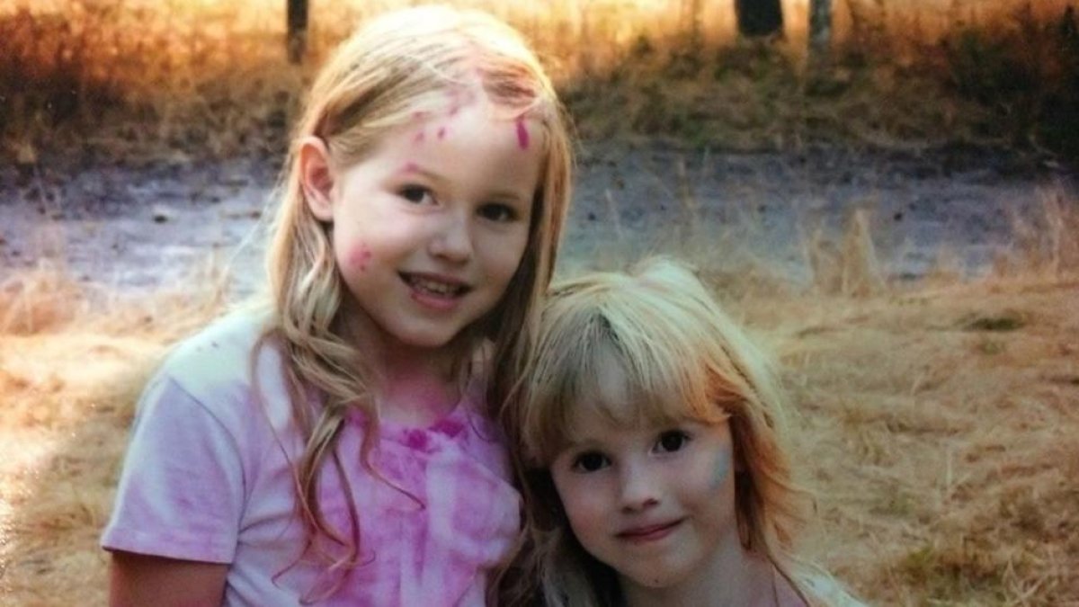 Dos hermanas de 5 y 8 años sobreviven después de pasar 44 horas perdidas al bosque