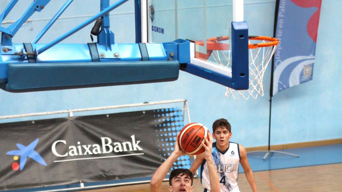 Gerard Estebanell vuelve del Campeonato de España de Selecciones con la plata