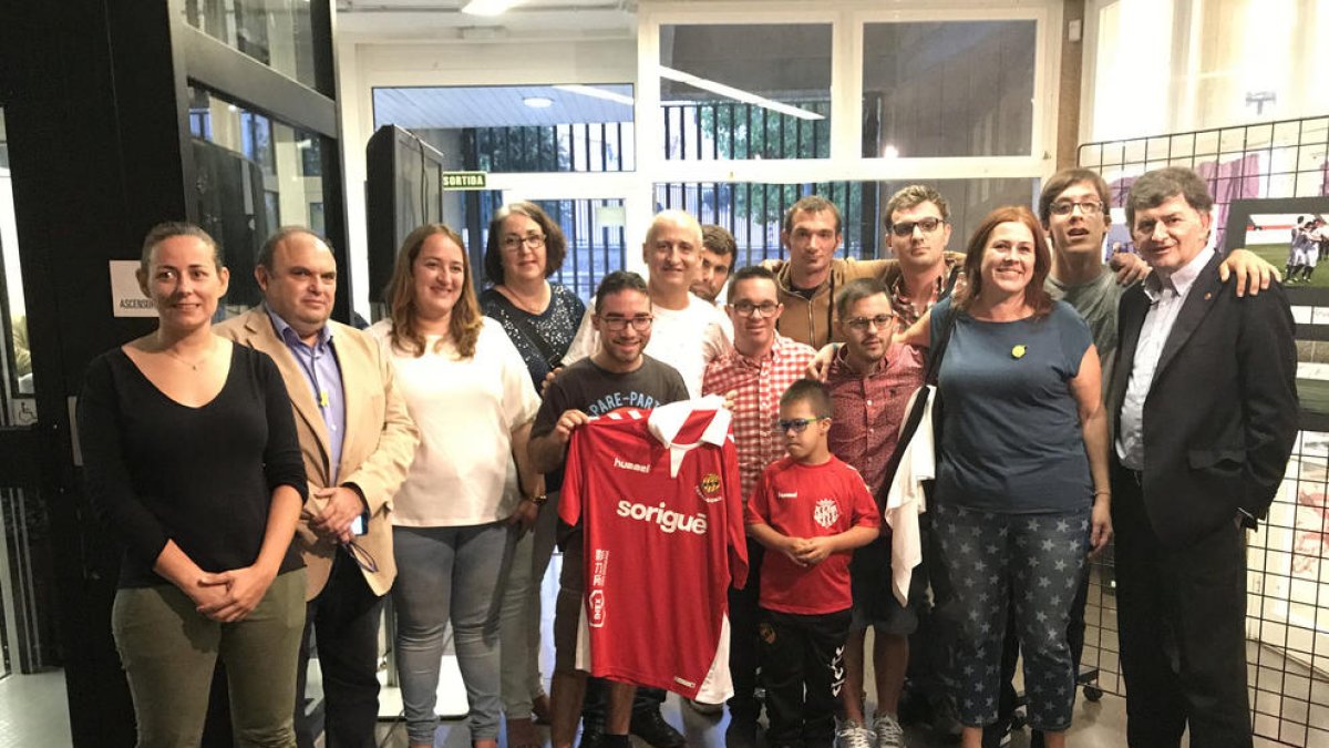 Inaugurada en Bonavista la exposición fotográfica dedicada al Nàstic Genuine