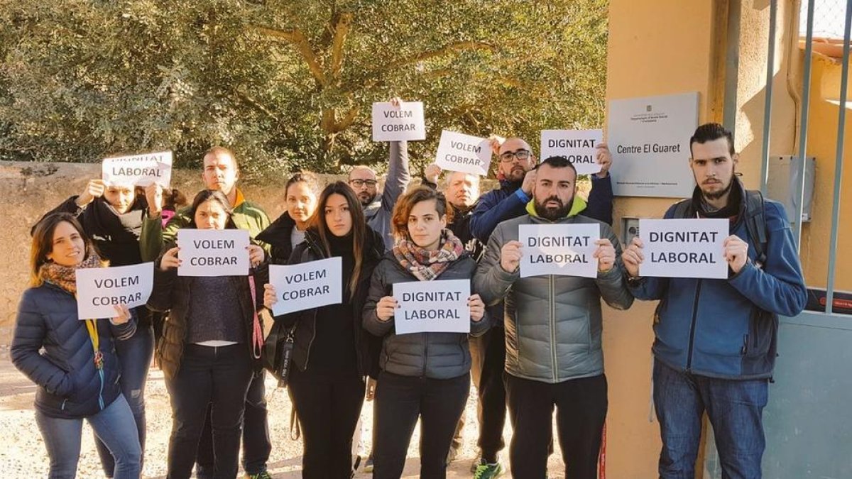 Los trabajadores del CREI El Barbecho denuncian retrasos en los pagos
