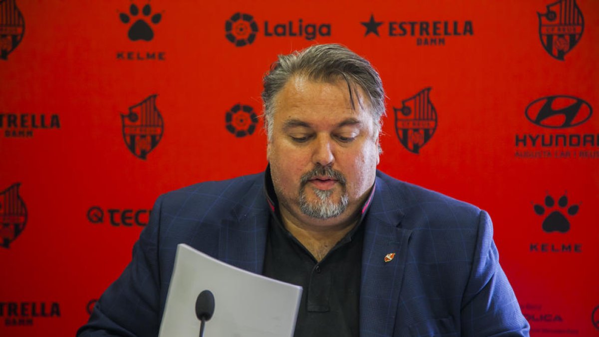 Los padres del fútbol base del Reus, obligados a pagar para mantener los equipos