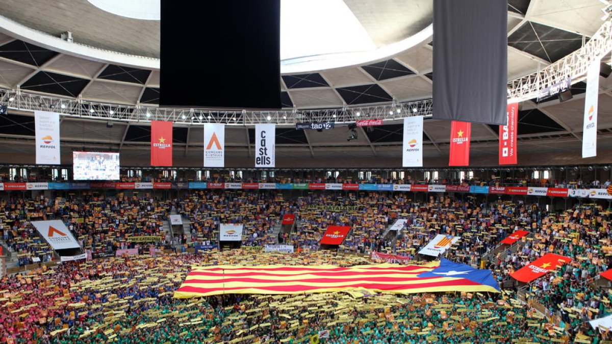 Màxima expectació en l'inici del 27è Concurs de Castells de Tarragona