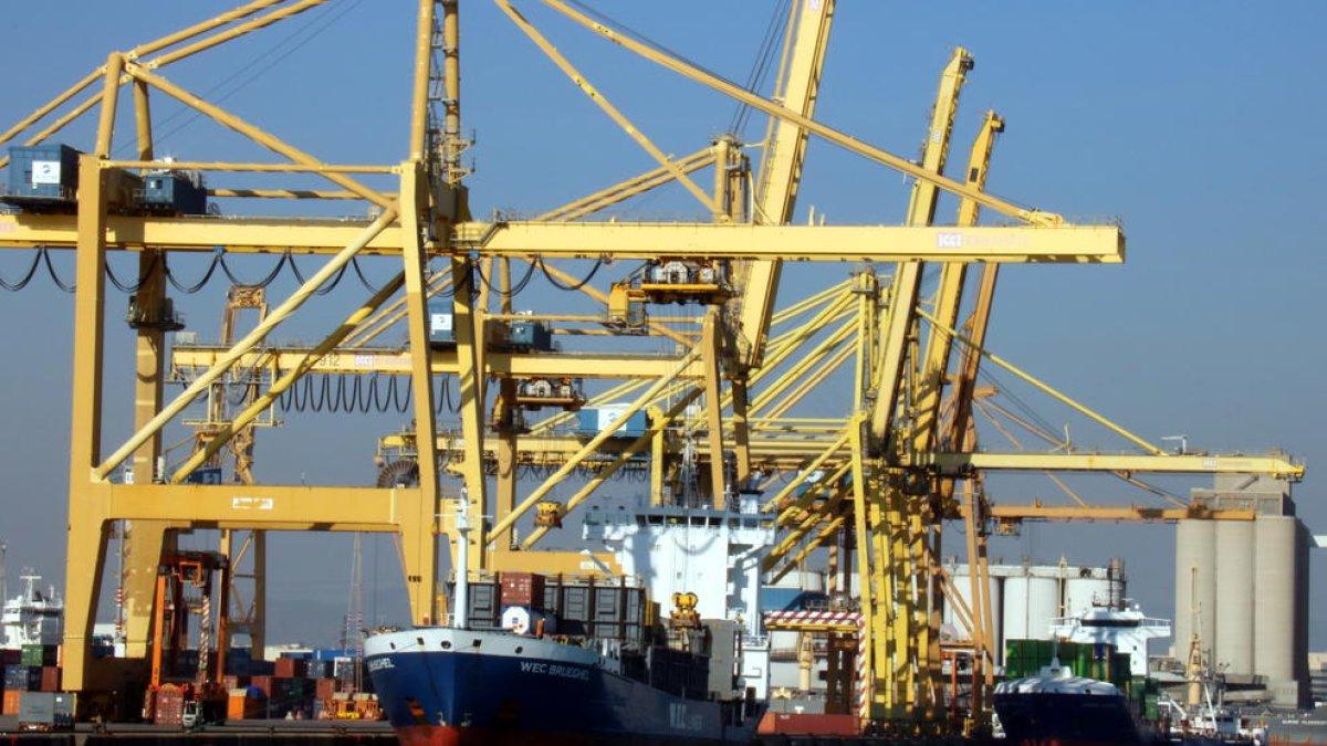 Bruselas reclama en España que los puertos paguen el impuesto de sociedades