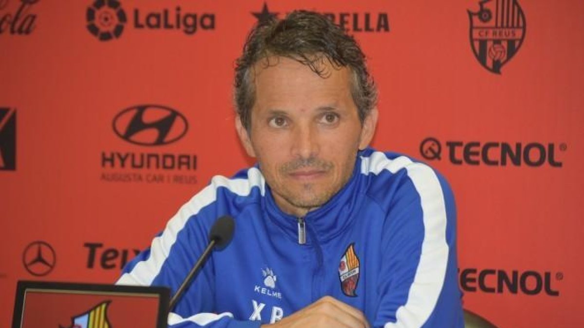 Bartolo: «Iremos a Cádiz a jugar de tú a tú, como siempre»