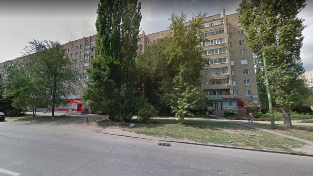 Una mare deixa al seu bebè al balcó per venjar-se del seu exmarit a Rússia