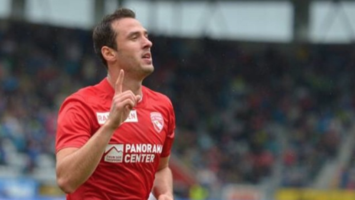 Berat Sadik serà l'home gol del Nàstic