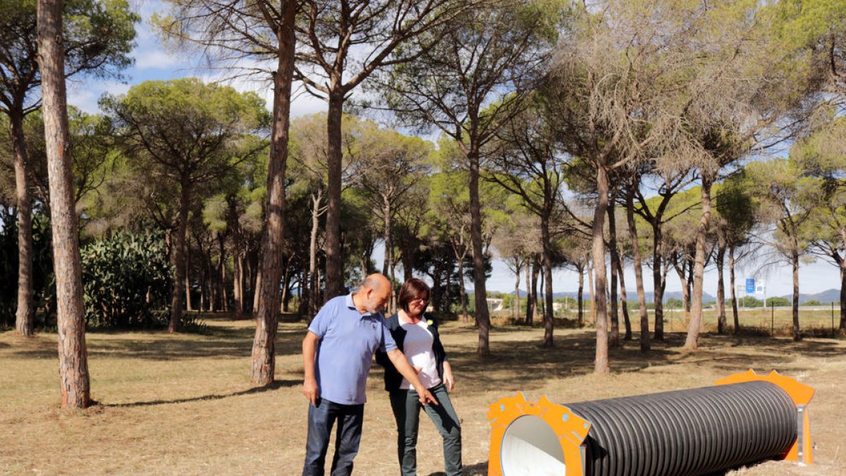 Cambrils estrena la primera àrea d'esbarjo per a gossos