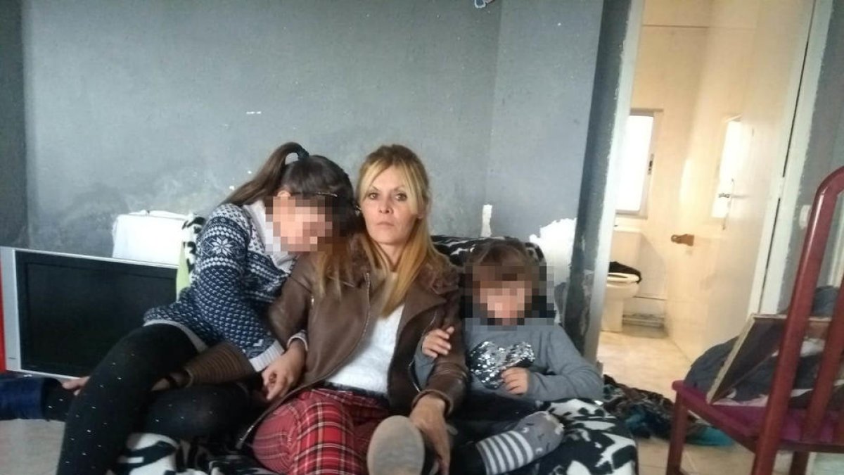 Una supuesta víctima de una estafa, obligada a abandonar su piso