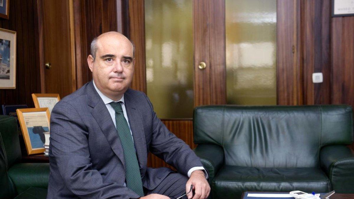 El presidente de la Audiencia cree que son necesarios dos magistrados más