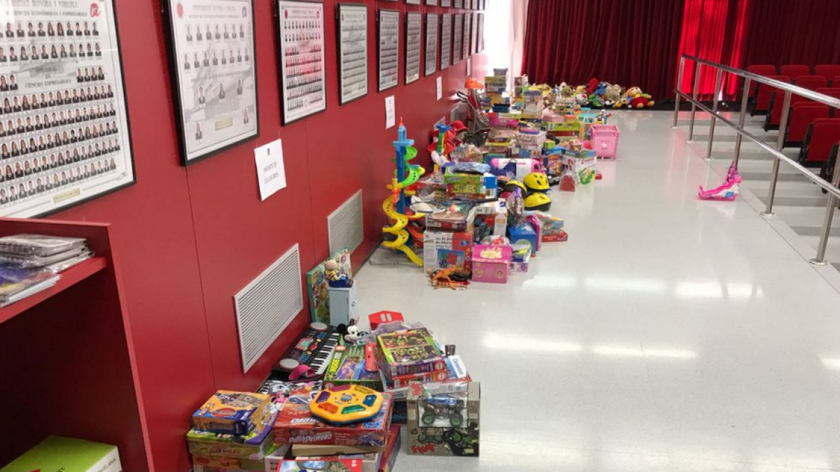 juguetes, Navidad, URV