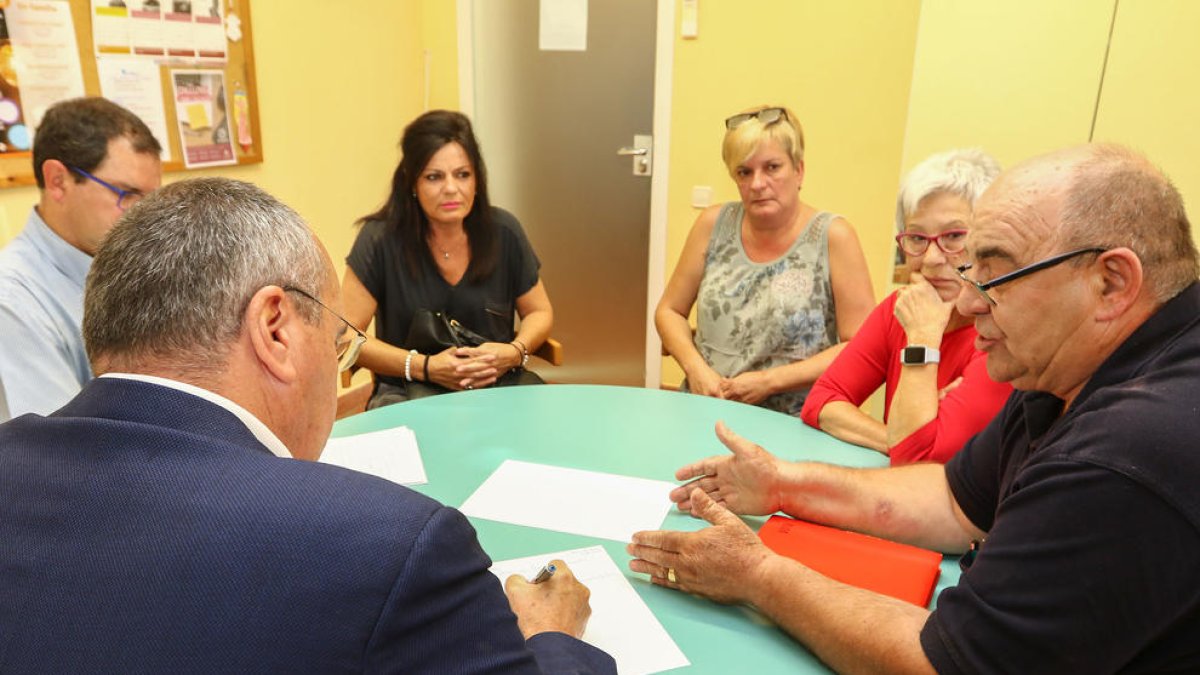 Los vecinos de Mas Abelló de Reus se quejan de un centro religioso con ceremonias que pueden durar varios días»