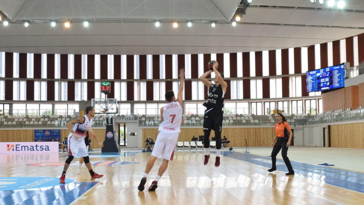 El Tecnyconta Zaragoza s'imposa 87 a 81 al Partizán Belgrado