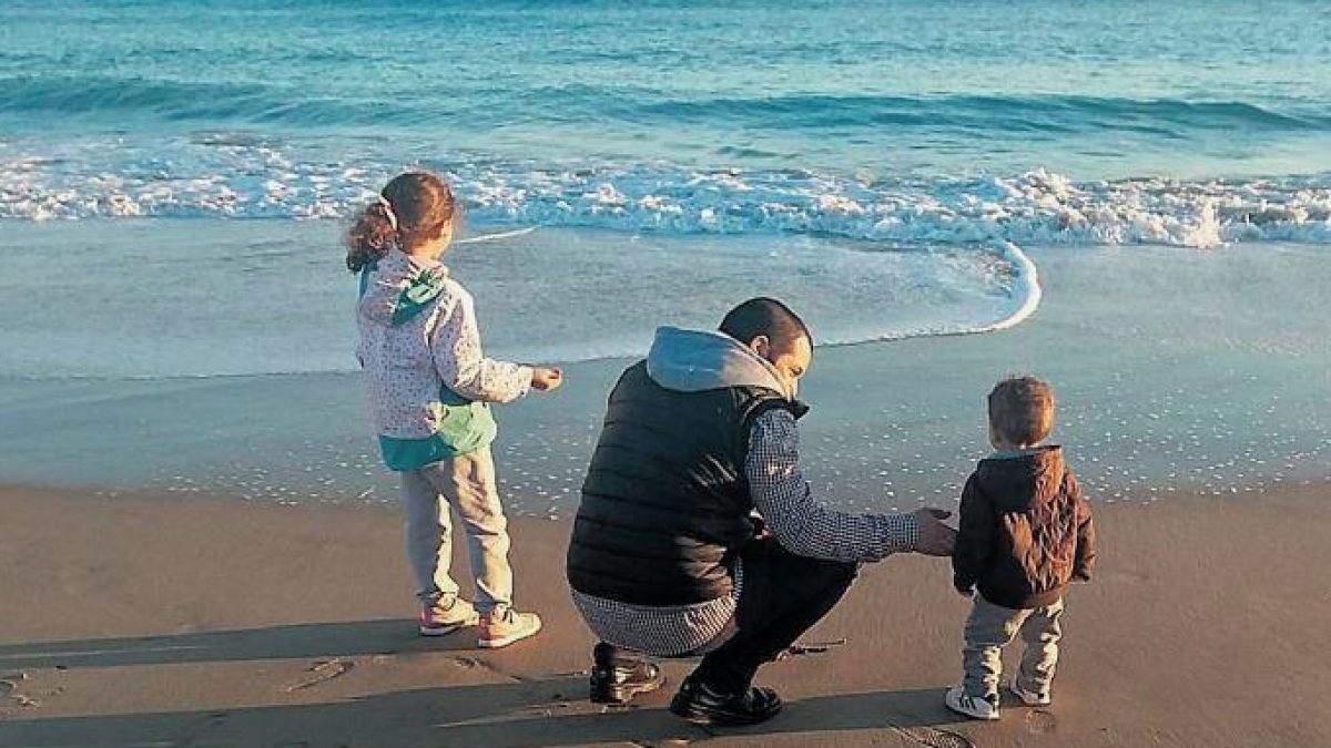Suspenden el desahucio de la familia con hijos de Campclar