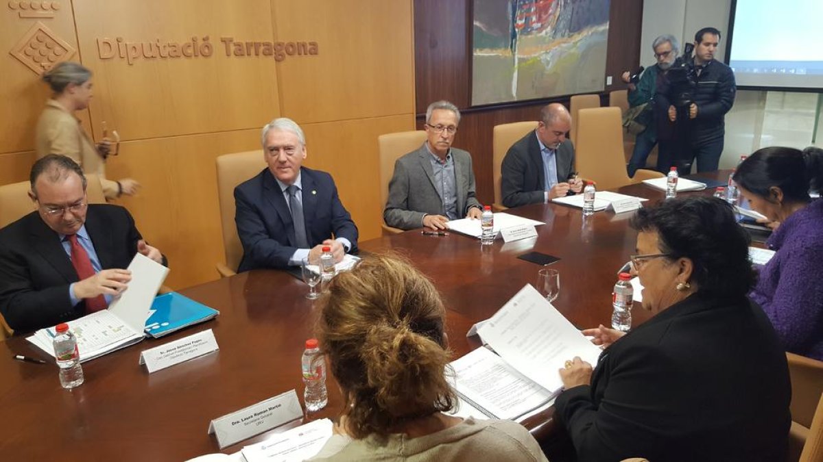 URV, Universidad, Diputación de Tarragona, comisión técnica, renovación, rectora María José Figueras