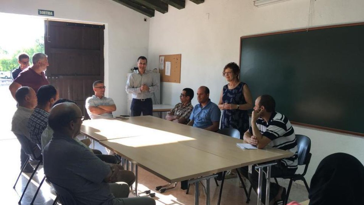 L'alcalde d'Altafulla nega que acomiadi els docents de l'escola d'adults