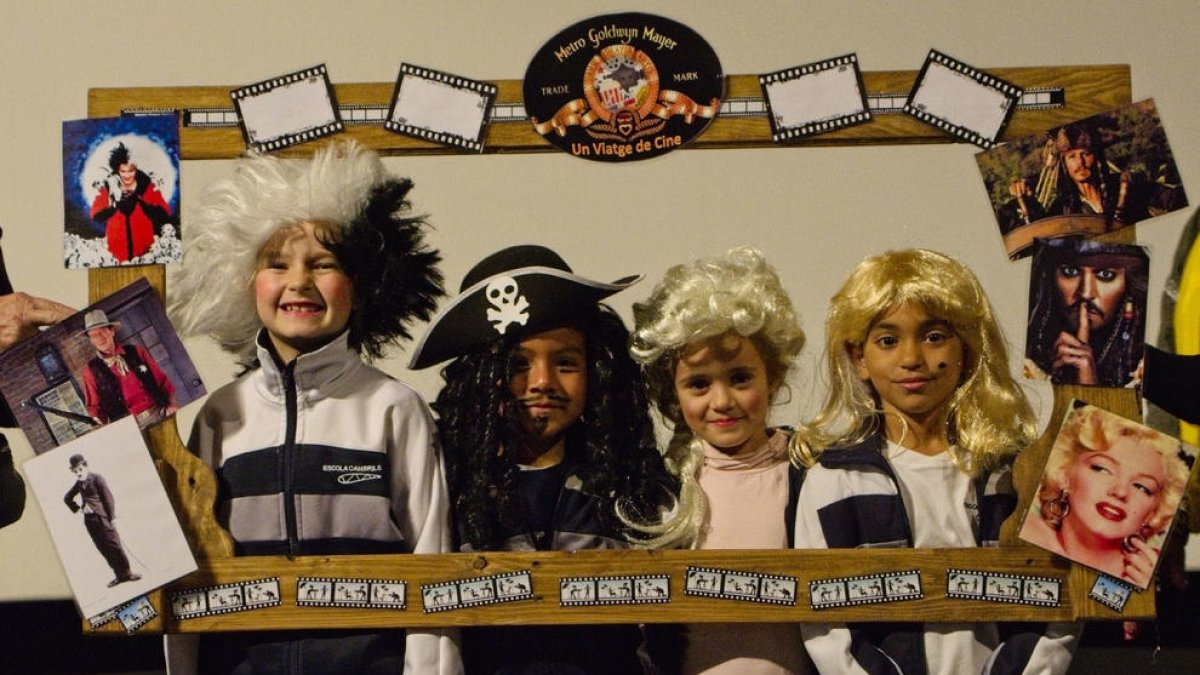 Una activitat apropa el cinema als alumnes de P5 de Cambrils