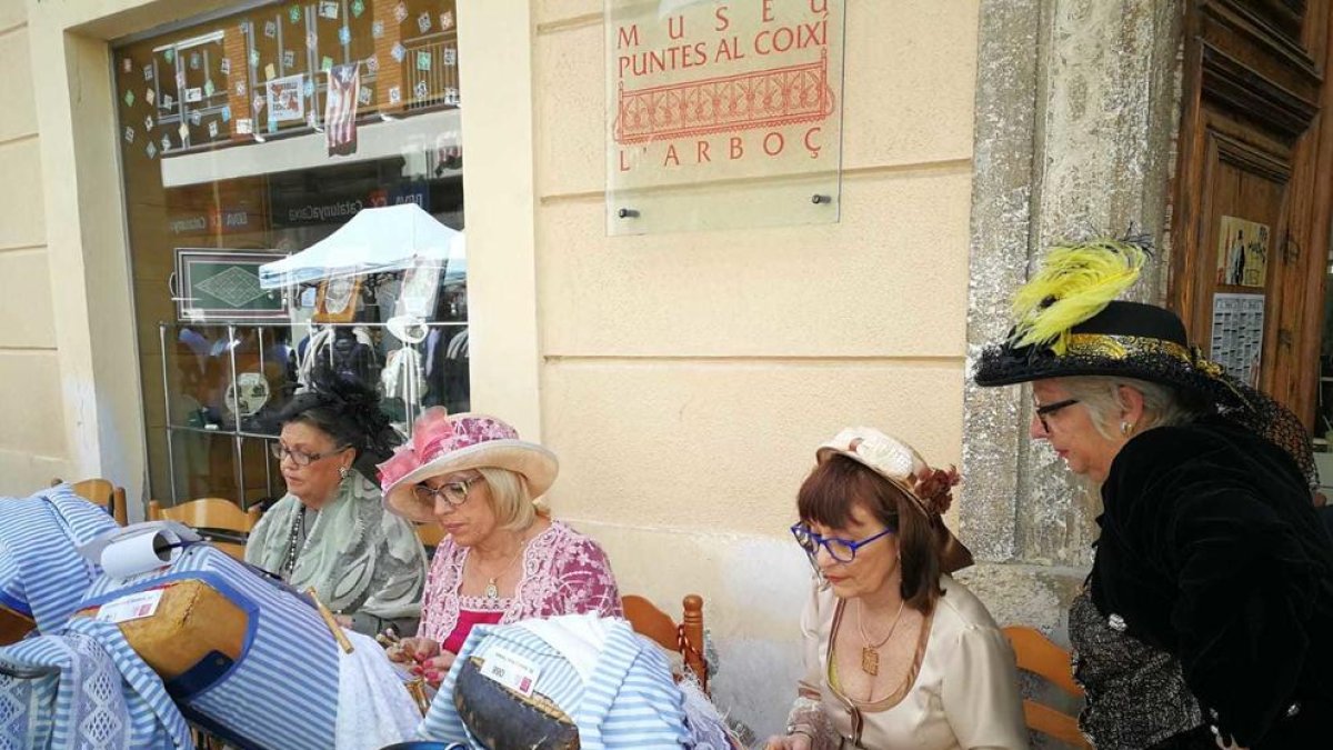 Éxito rotundo de la VIII Fira Modernista del Penedès