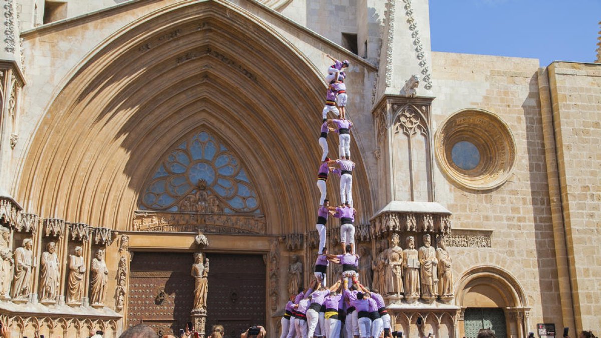 La Diada Nacional, un banc de proves de les colles abans de Santa Tecla
