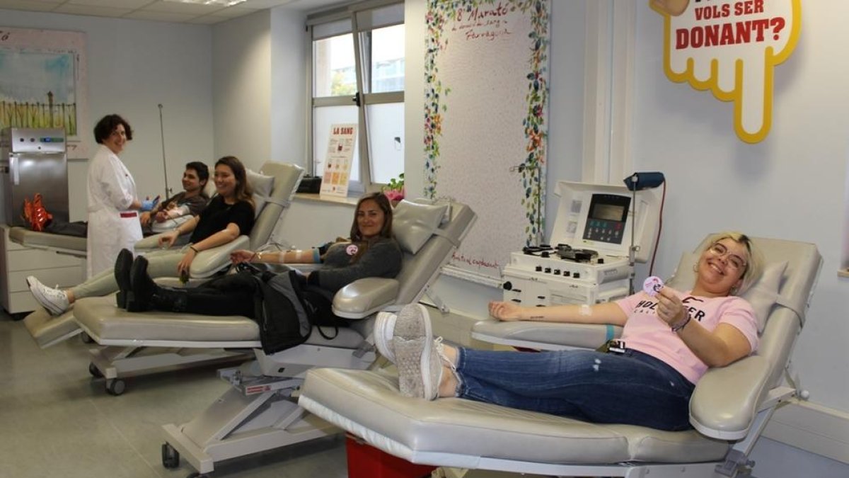 El Joan XXIII se suma a la campaña #DonaqueDonaSang