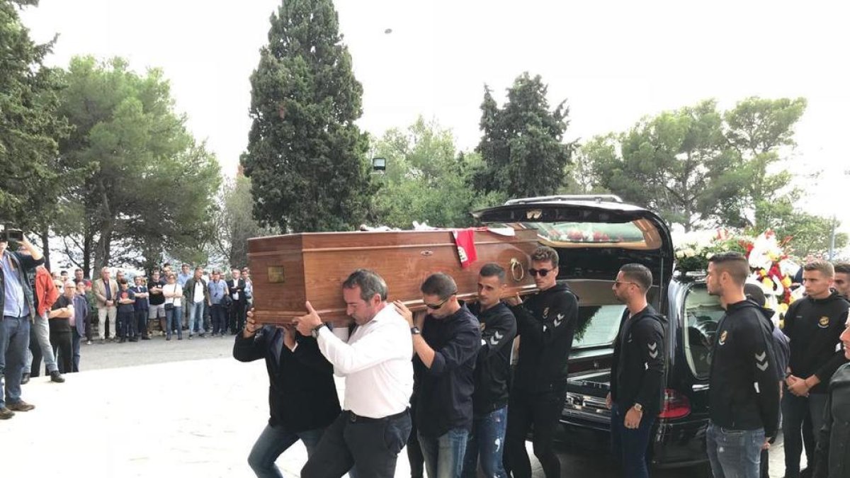 El mundo del fútbol da el último adiós a José María Grau