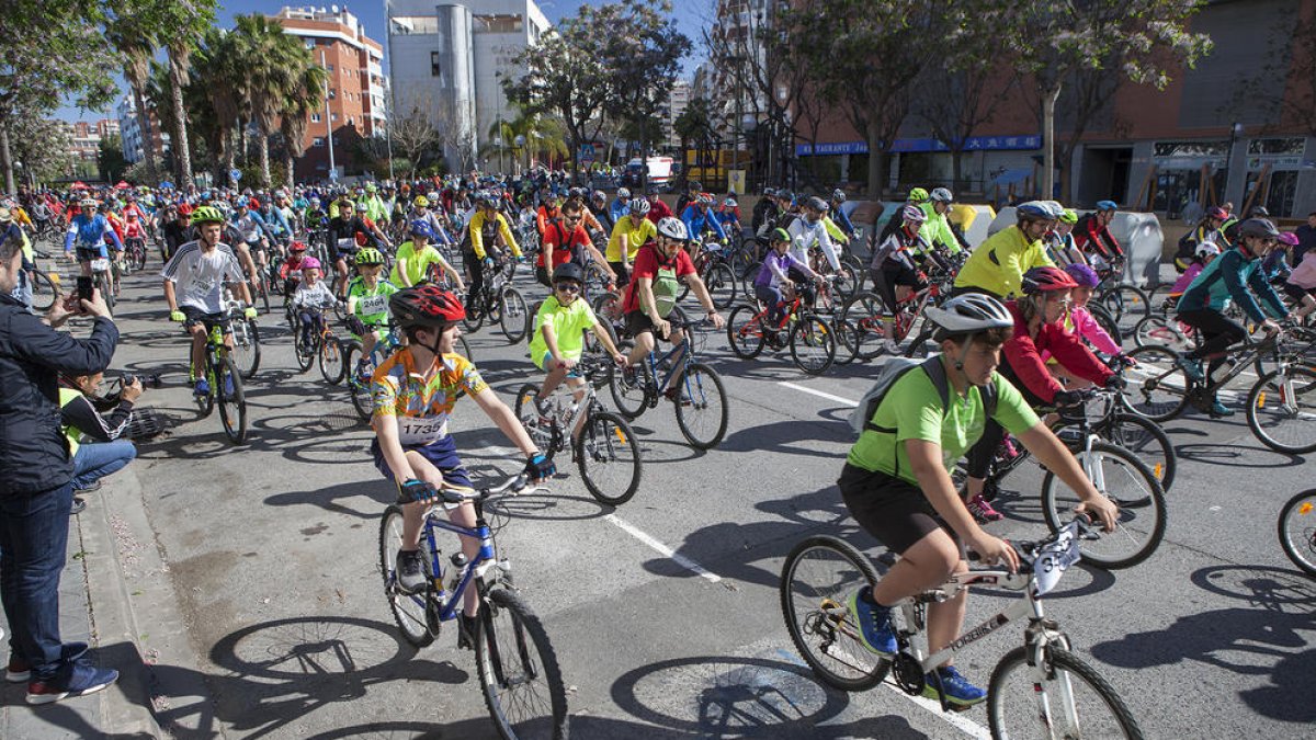 La Bicicletada popular de Tarragona sortejarà bicicletes i mallots entre els inscrits