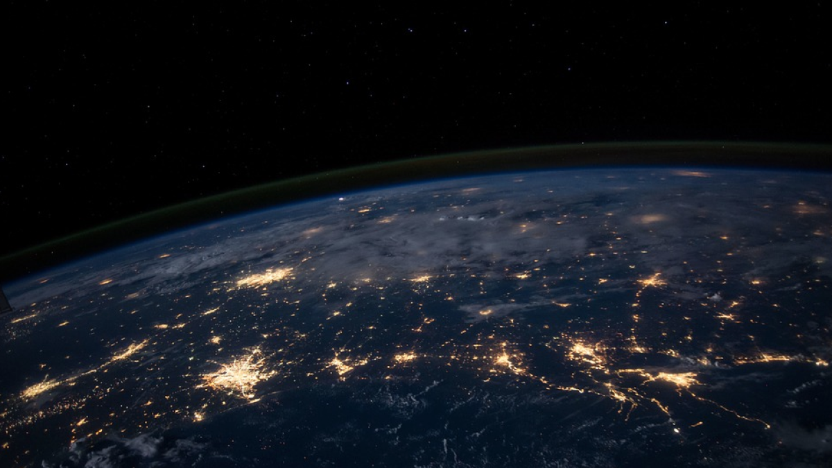 Els terraplanistes viatjaran en creuer per arribar al mur de gel que hi ha a la fi del món