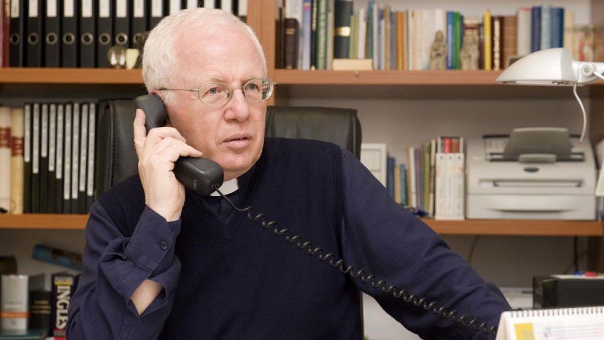 La Cena Benéfica a favor del Teléfono de la Amistad se celebrará este sábado