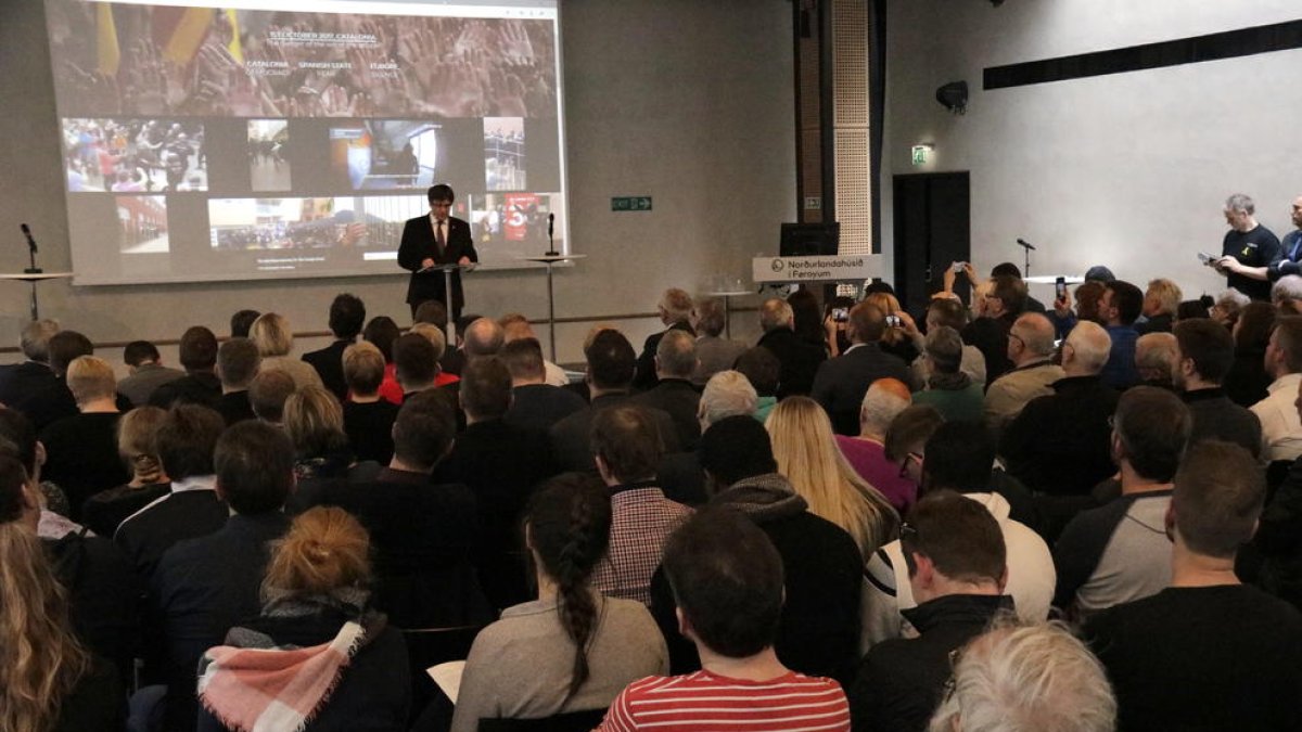 Puigdemont avisa Sánchez que les «pròximes setmanes» pot perdre la majoria al Congrés dels Diputats