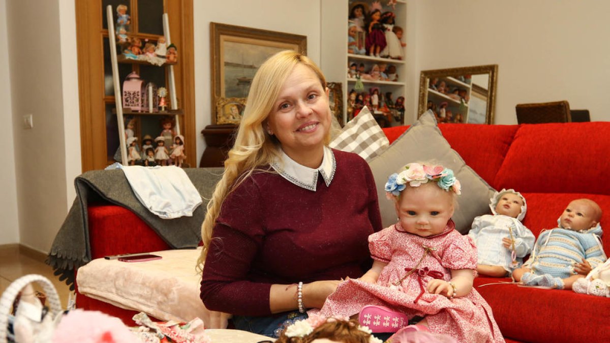 «Darrere dels bebès Reborn només hi ha col·leccionisme, no supleixen res»