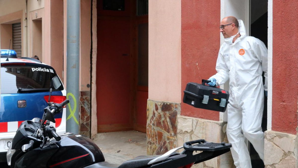 Dejan en libertad con medidas cautelares a uno de los detenidos por la desaparición de una mujer en Cornellà