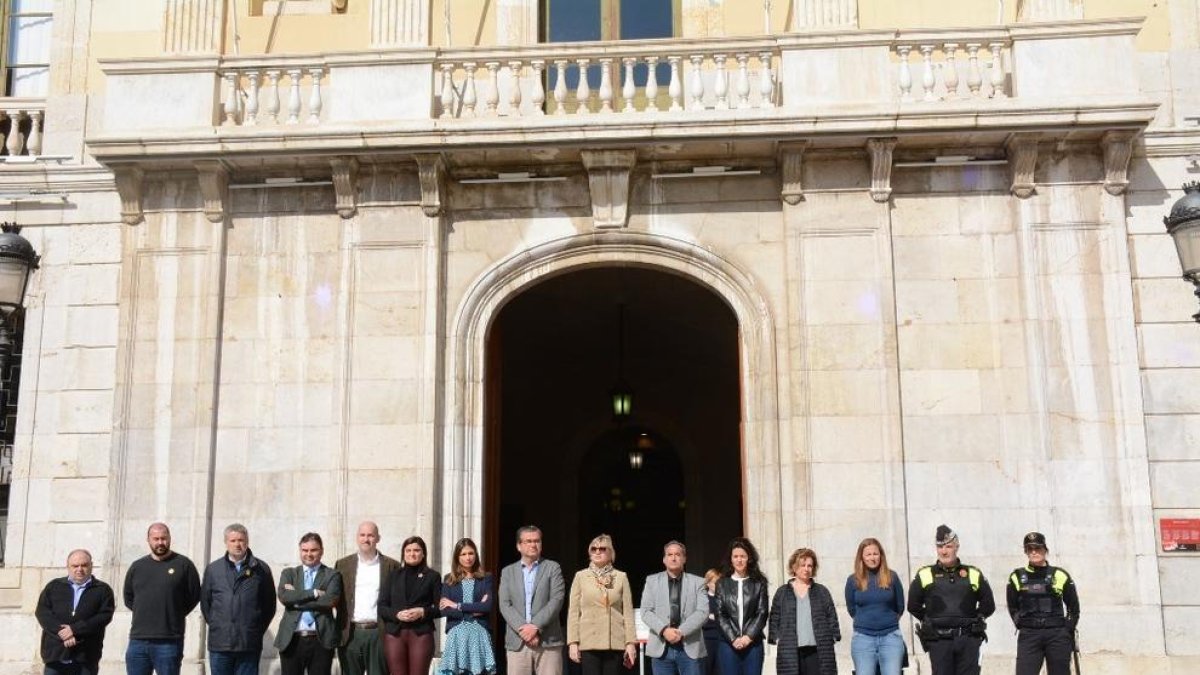 Minut de silenci a Tarragona per commemorar el 15è aniversari de l'11-M