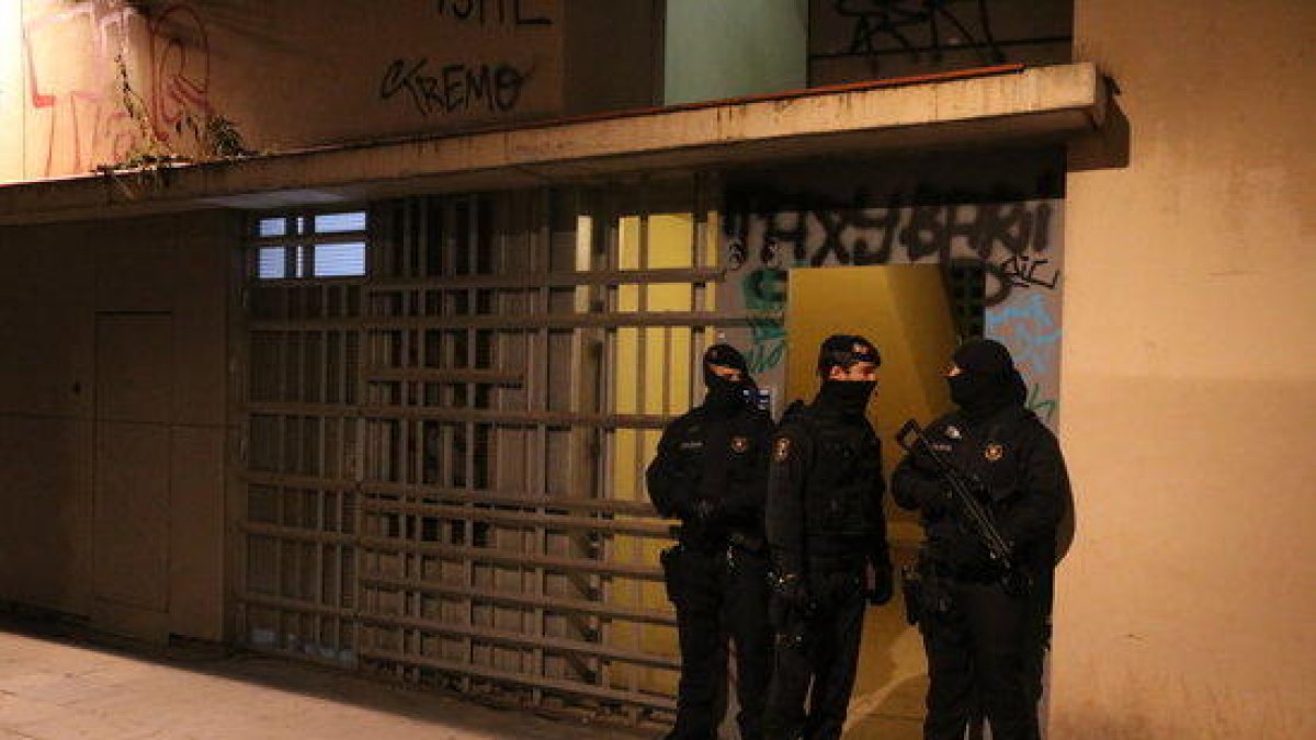 En marcha una operación antiterrorista en Barcelona y en Igualada