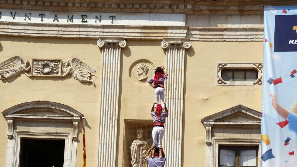 Un Primer diumenge de festes que va de més a menys i no compleix programes