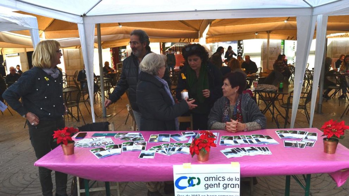 Imagen de archivo de la 3ª Mostra d'Entitats de Voluntariat de Reus.