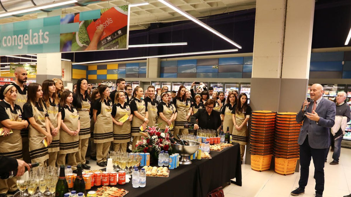 Esclat inaugura un súper en l'espai de Parc Central que va ocupar Eroski