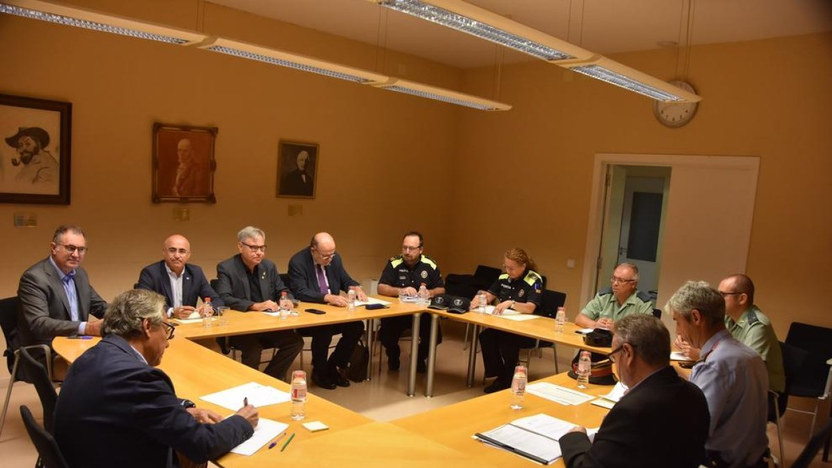 La Policía Local de la Torre suplirá las bajas del cuerpo con seguridad privada