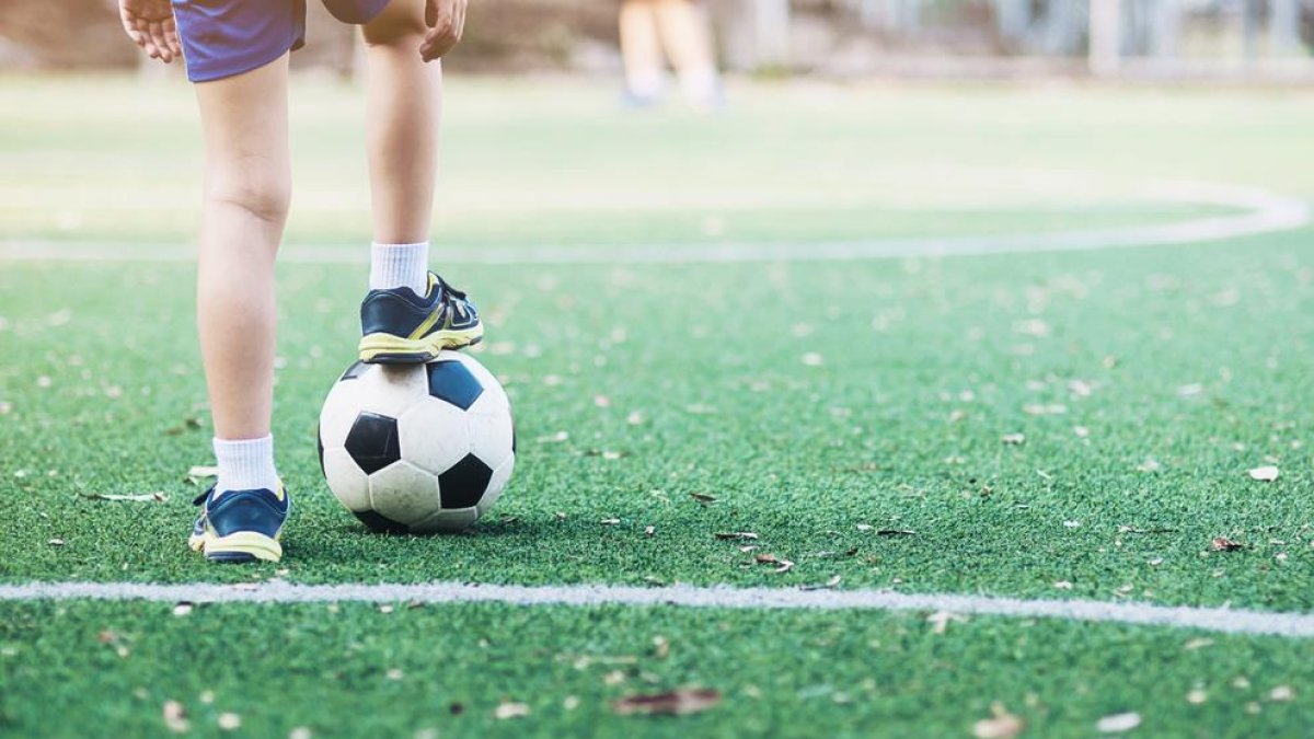 Una pelea entre padres obliga a suspender un partido de fútbol de prebenjamines