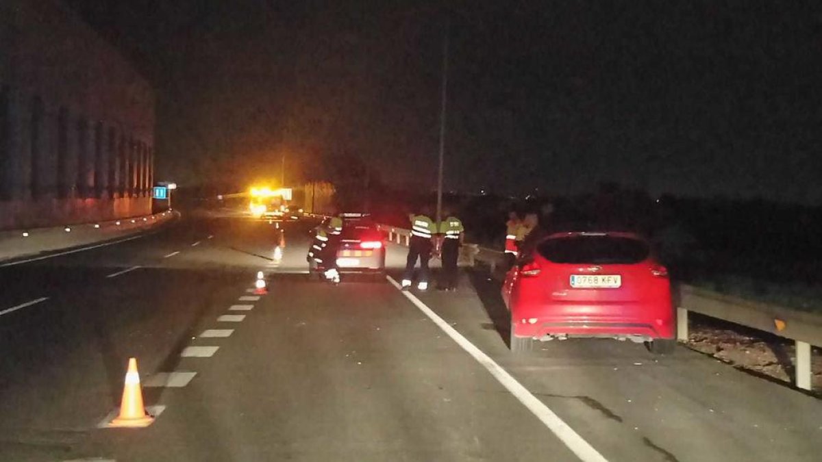 Un accident a l'autovia T-11 provoca dos ferits lleus