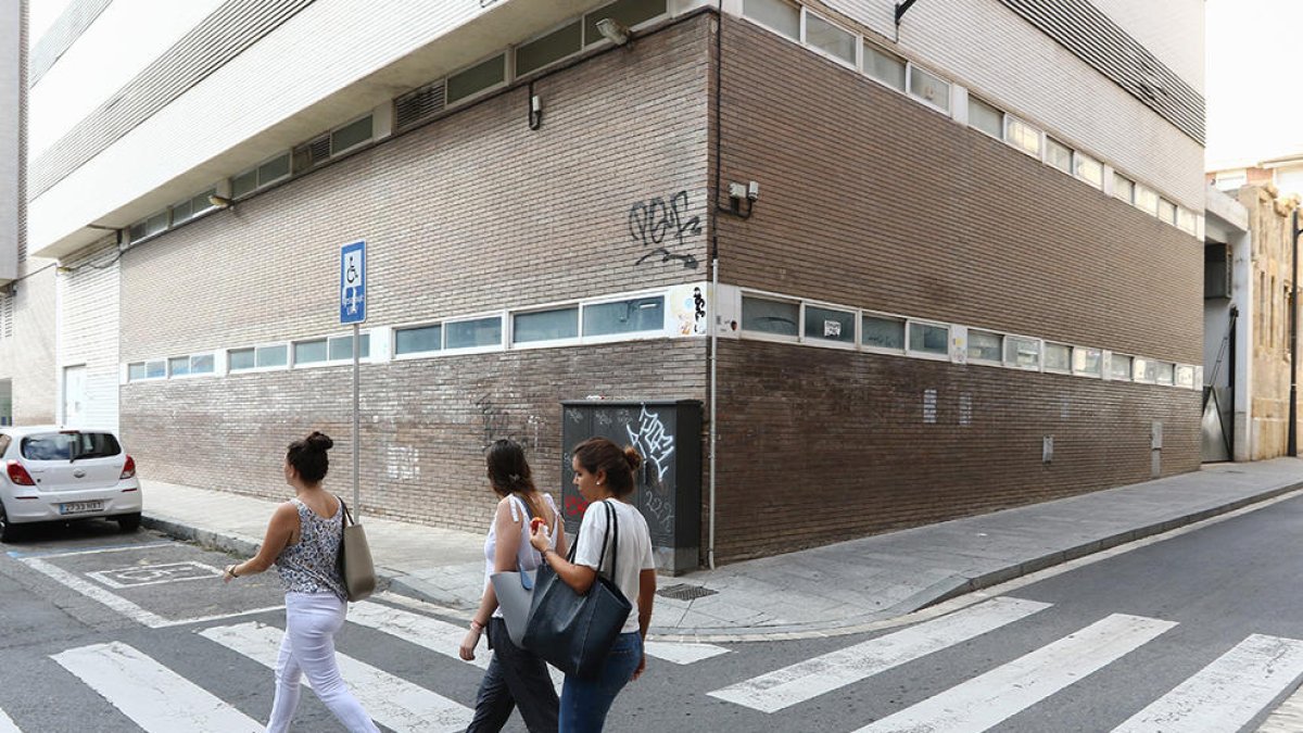 Empiezan las obras por rehabilitar el antiguo hospital y trasladar el CMQ