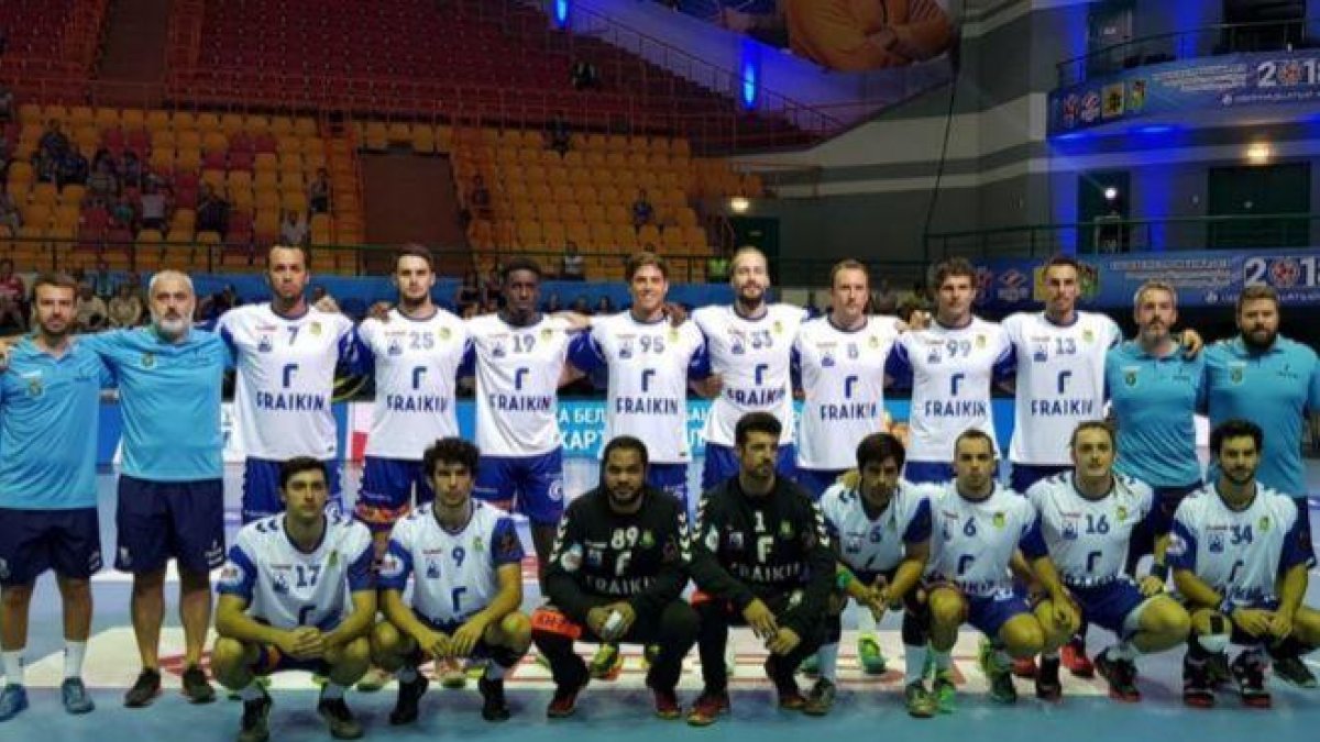 Conmoción por la muerte de dos jugadores del Balonmano Granollers en un accidente