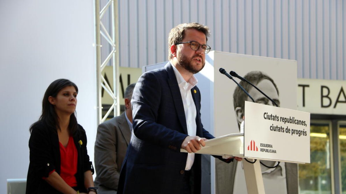 Aragonès a Iceta: «La dignitat i la llibertat dels presos i de Catalunya no s'intercanvia per cap partida pressupostària»