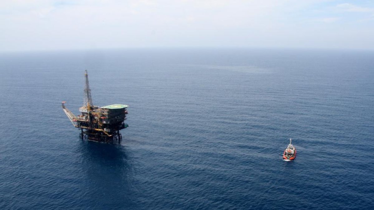 activitat, Casablanca, govern espanyol, plataforma, Repsol, concessió