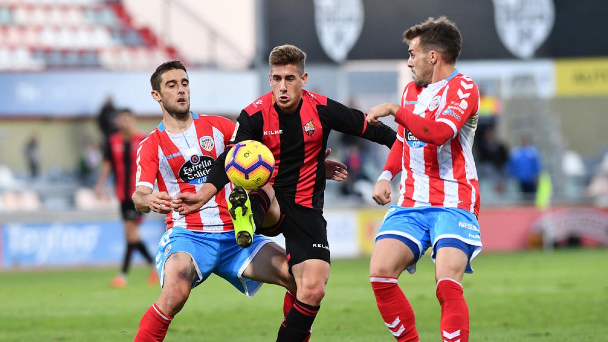 Sanción mínima al CF Reus para el aficionado que increpó al portero del Extremadura