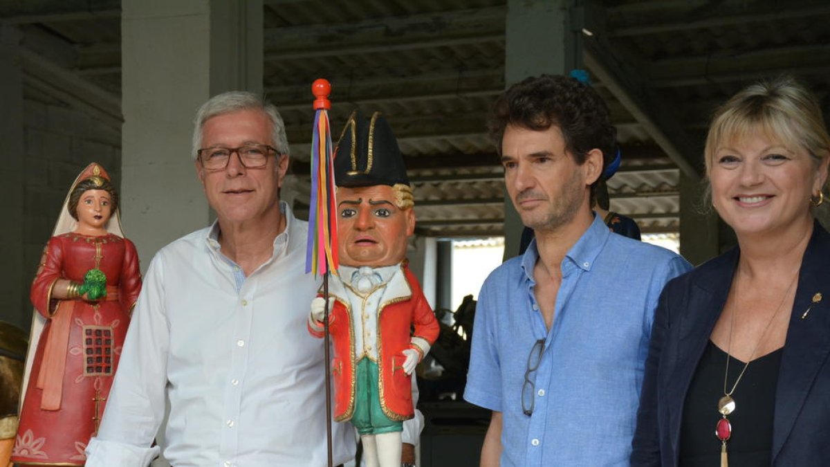 Los tarraconenses podrán fotografiarse con las figuras del carillón este viernes